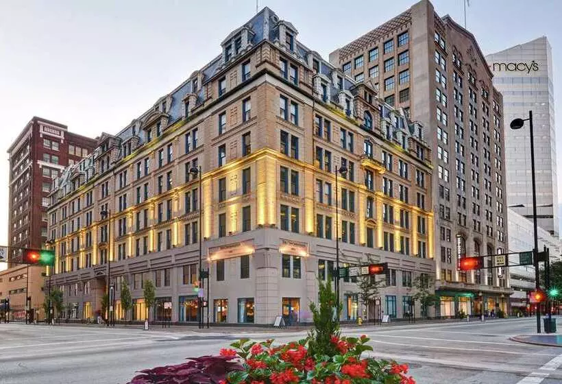 The Cincinnatian Hotel Curio Collection By Hilton