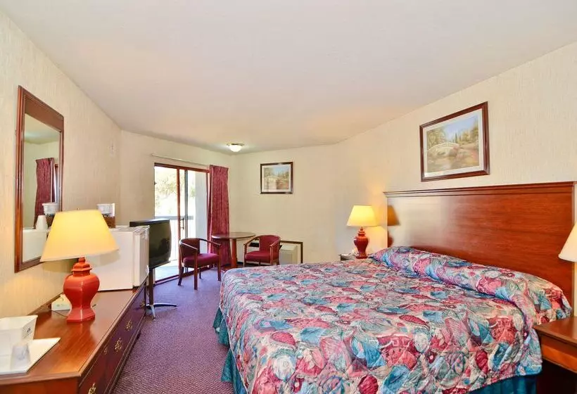 בית מלון כפרי America S Best Value Inn Of Novato