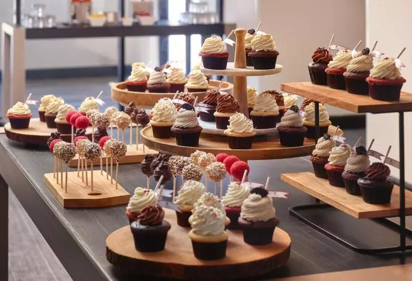 Отель Charlotte Marriott Southpark