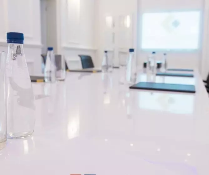 هتل Continental Altamira