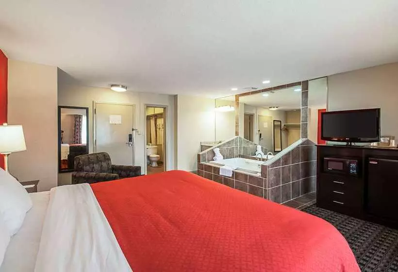 호텔 Quality Inn Near Potomac Mills