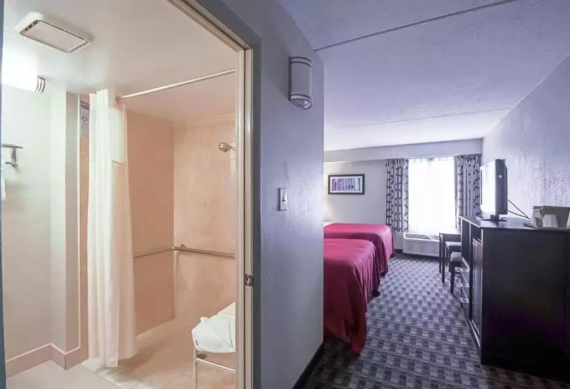 호텔 Quality Inn Near Potomac Mills