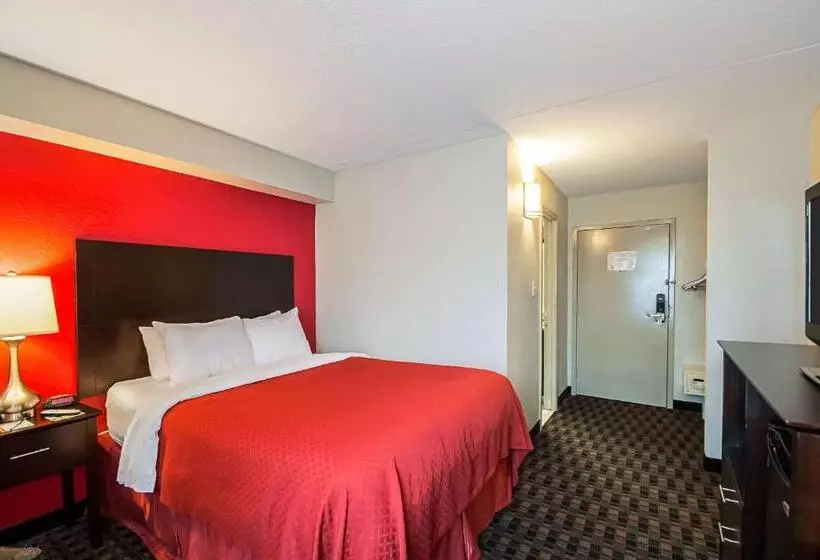 호텔 Quality Inn Near Potomac Mills