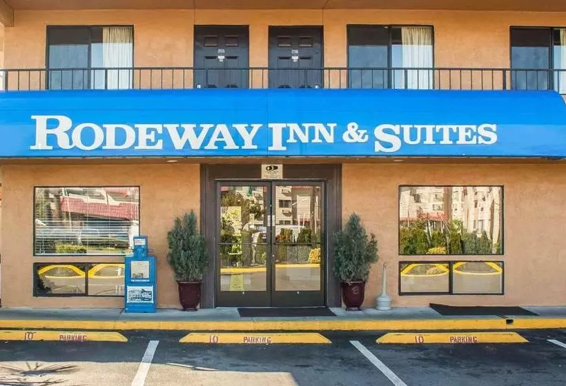 Szálloda Rodeway Inn & Suites