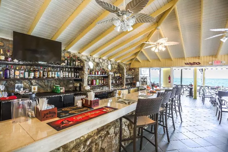 호텔 Sebastians On The Beach