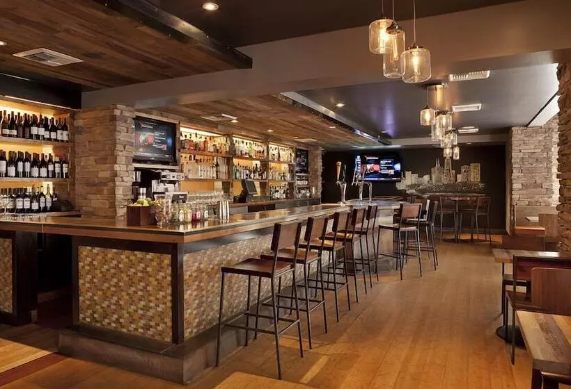 فندق The Lodge At Tiburon