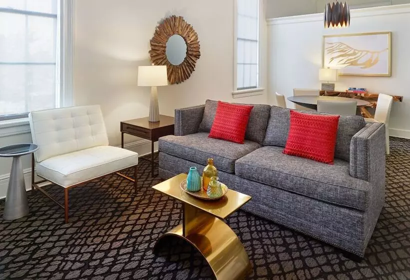 فندق The Tremont House, Galveston, A Tribute Portfolio