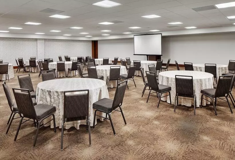 The Westin Bonaventure Hotel & Suites, Los Angeles