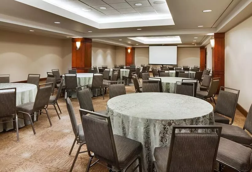 The Westin Bonaventure Hotel & Suites, Los Angeles