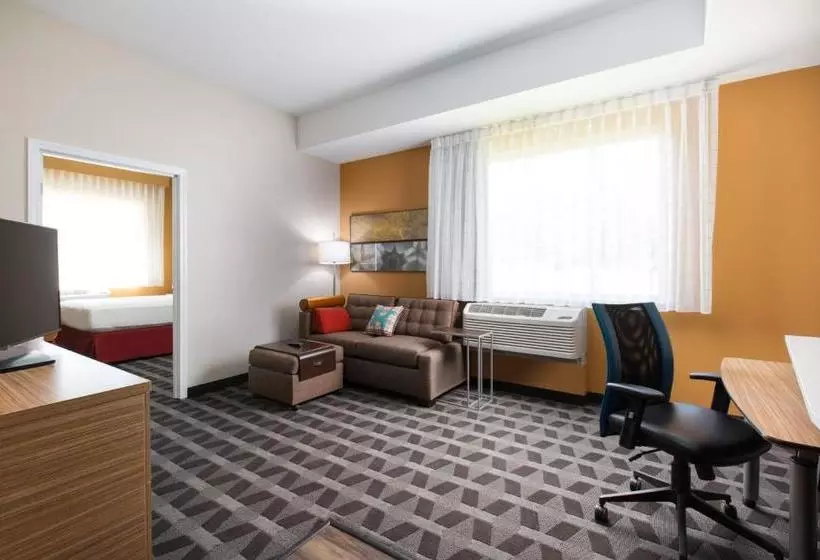 فندق Towneplace Suites Irvine Lake Forest