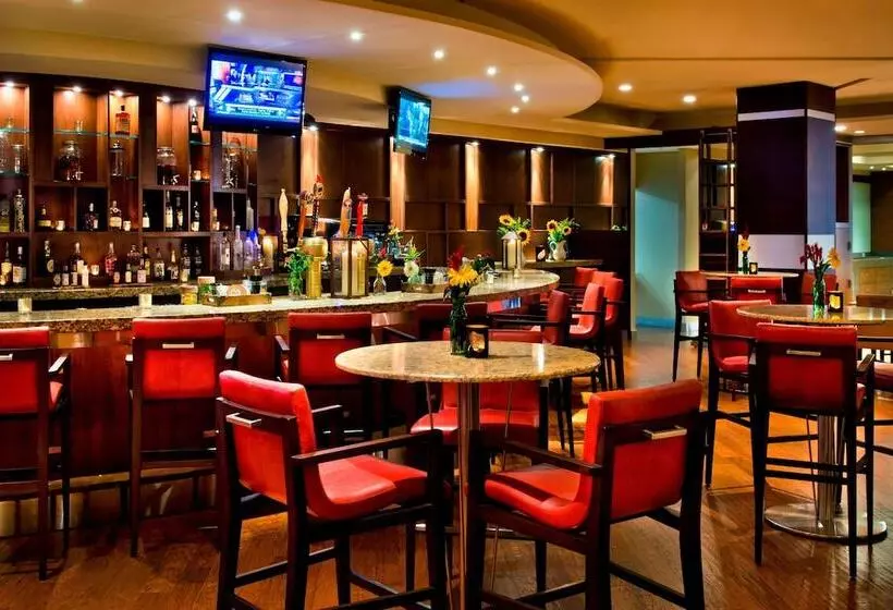 בית מלון כפרי Trumbull Marriott Shelton