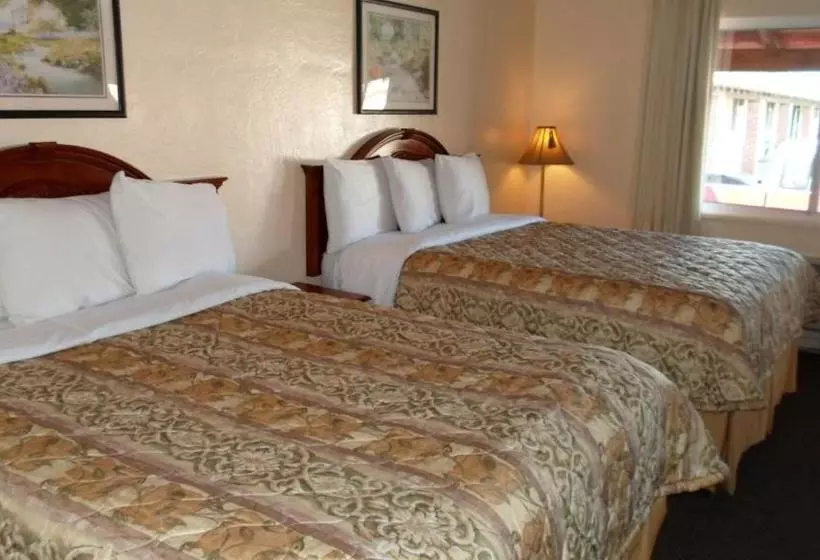 Отель Wine Valley Lodge