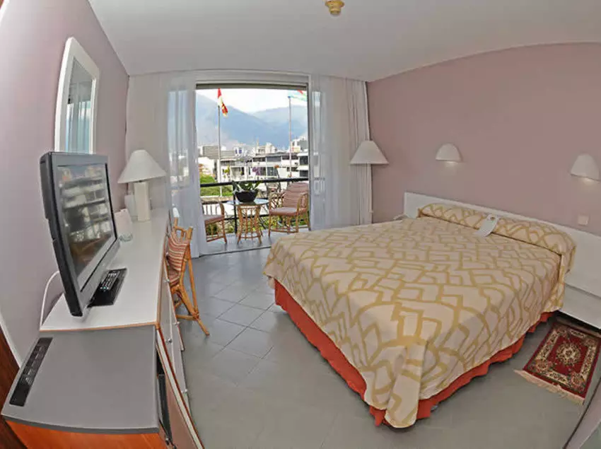 ホテル Paseo Las Mercedes