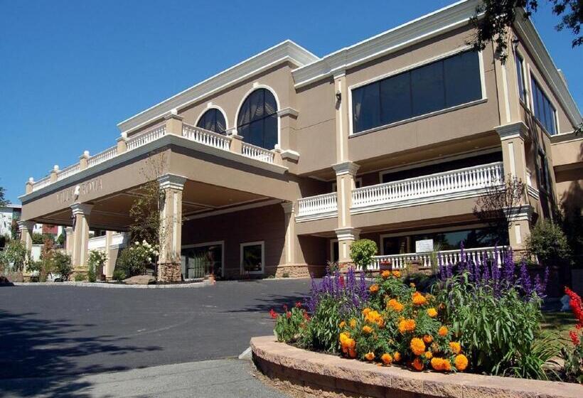 Villa Roma Resort And Conference Center