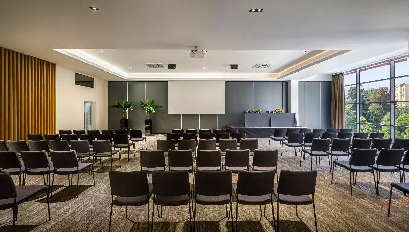 בית מלון כפרי Ambasador  Liburnia