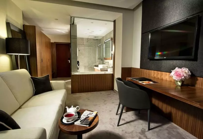 Best Western Premier Hotel Slon