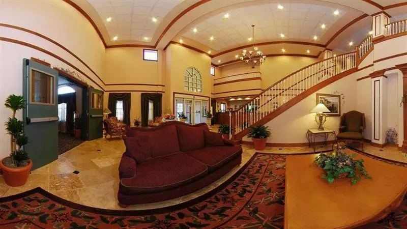 酒店 Econo Lodge Airport I35 North