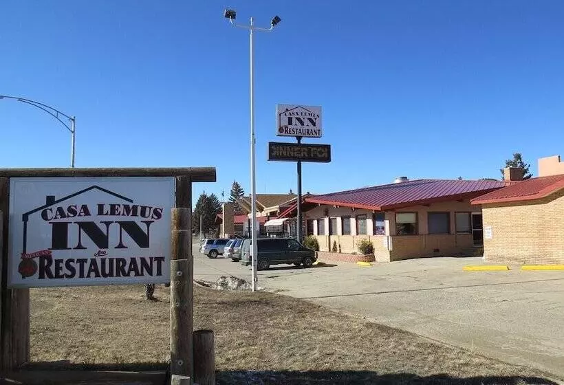 Hotel Casa Lemus Inn