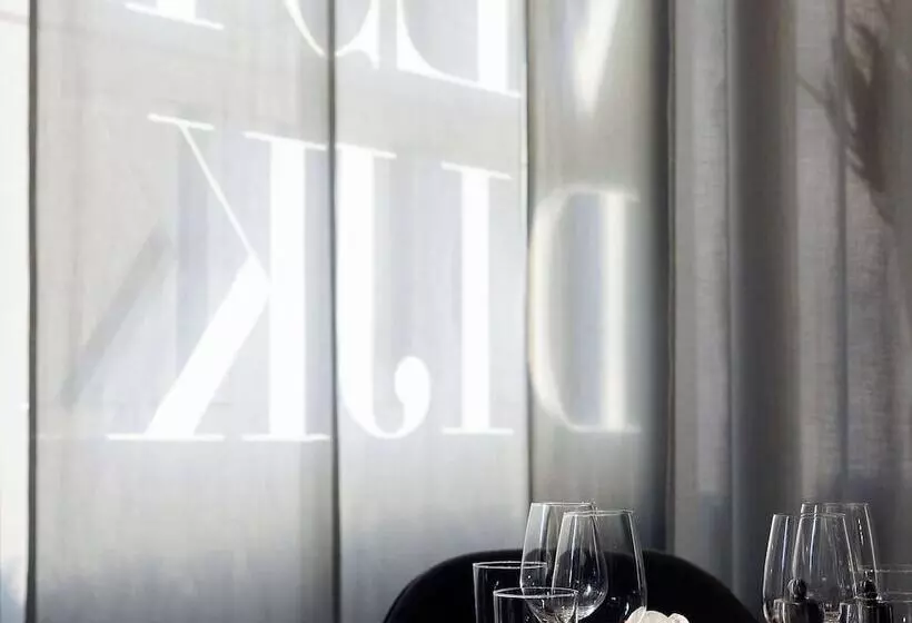 בית מלון כפרי Pullman Eindhoven Cocagne