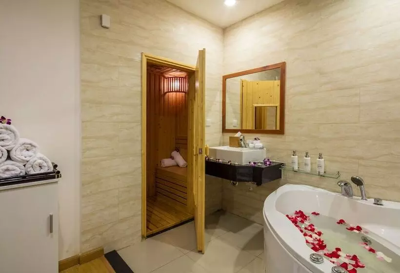 Ttc Hotel   Michelia