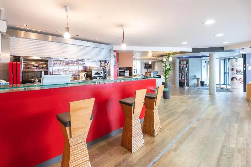 B&B HOTEL Rouen Centre Rive Gauche