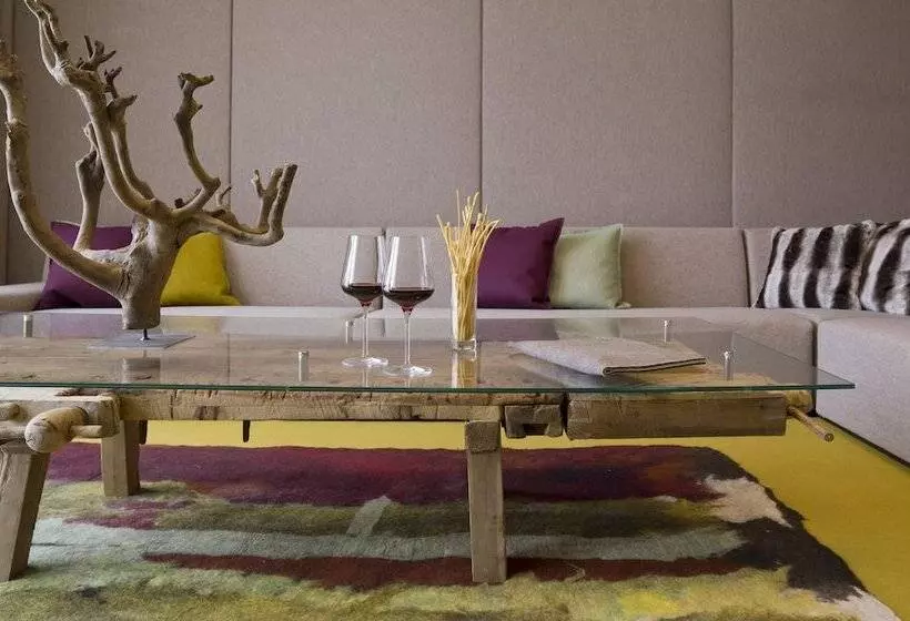 Отель Bergland Design  Und Wellness