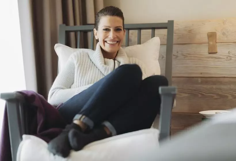 Отель Bergland Design  Und Wellness