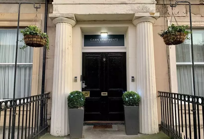 Cairn Hotel & Apartments