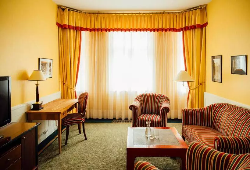 فندق Dvorak Spa & Wellness