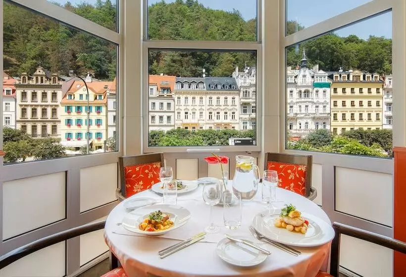 فندق Dvorak Spa & Wellness