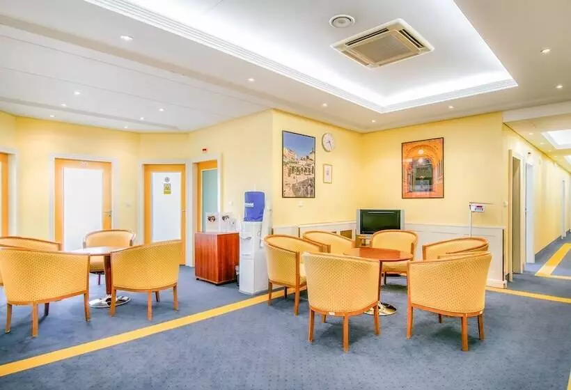 فندق Dvorak Spa & Wellness