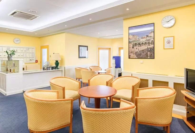 فندق Dvorak Spa & Wellness