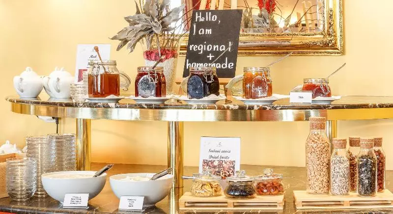 فندق Dvorak Spa & Wellness