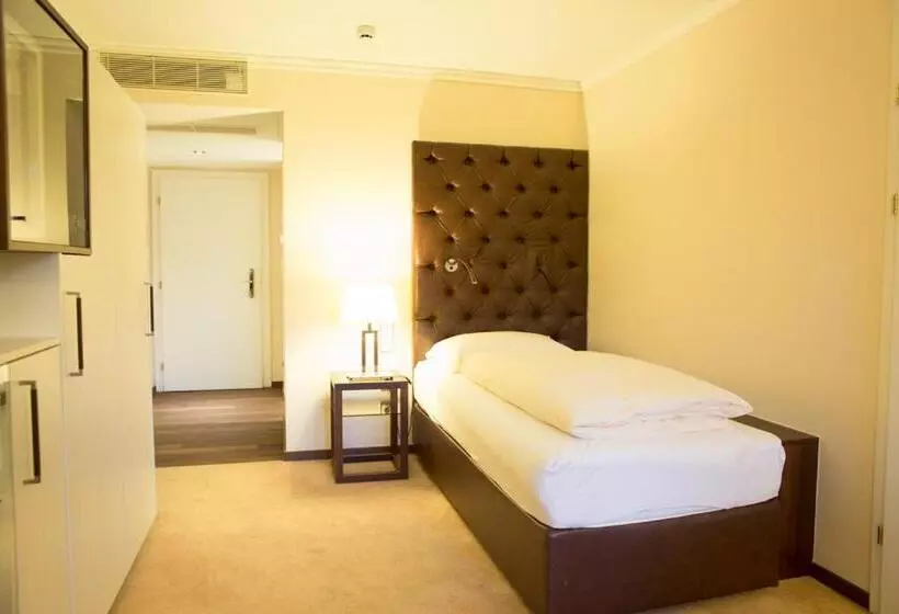 בית מלון כפרי Friesacher