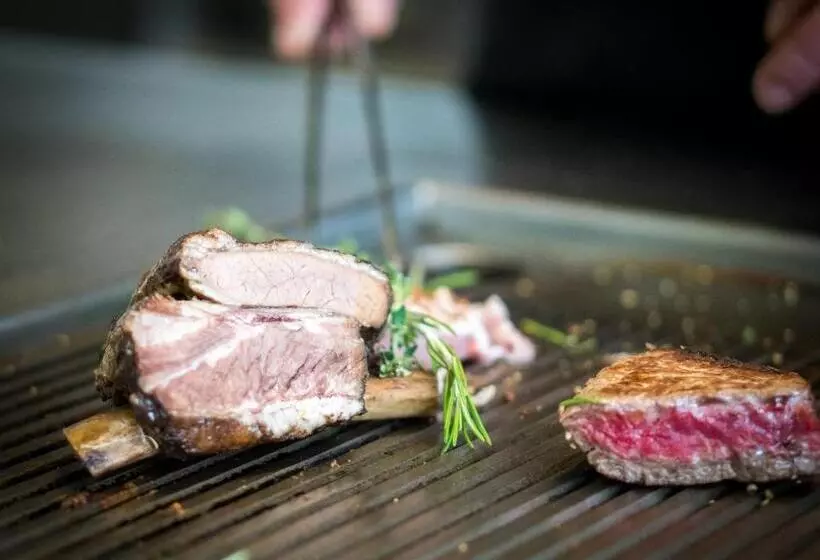 בית מלון כפרי Friesacher