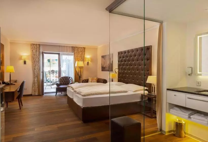 בית מלון כפרי Friesacher