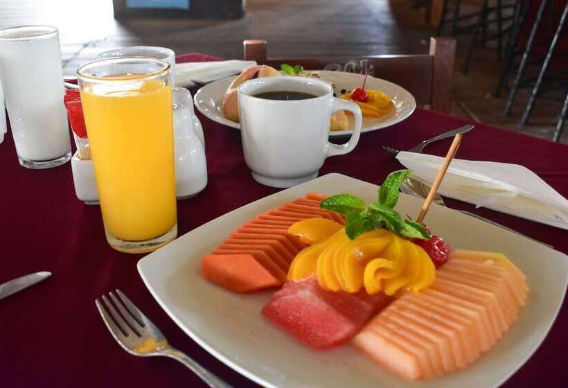 فندق Imperial Las Perlas