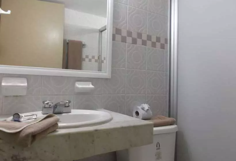 Otel Imperial Las Perlas