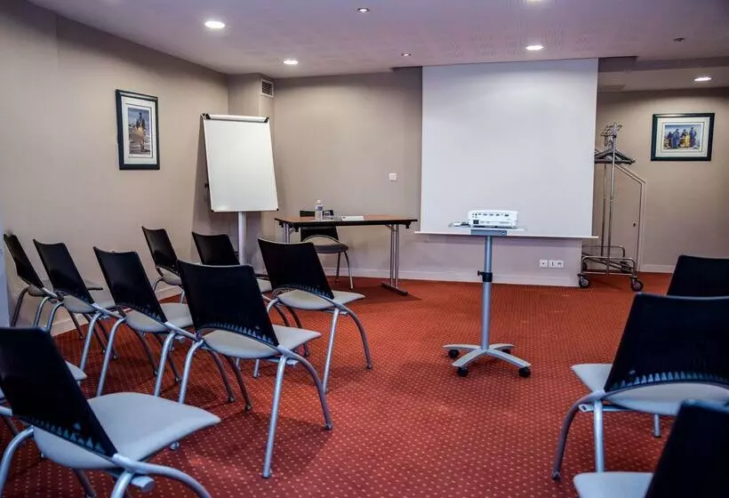 هتل Kyriad Saintmalo Dinard