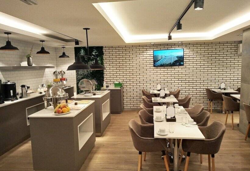 هتل Park Royal City Buenos Aires