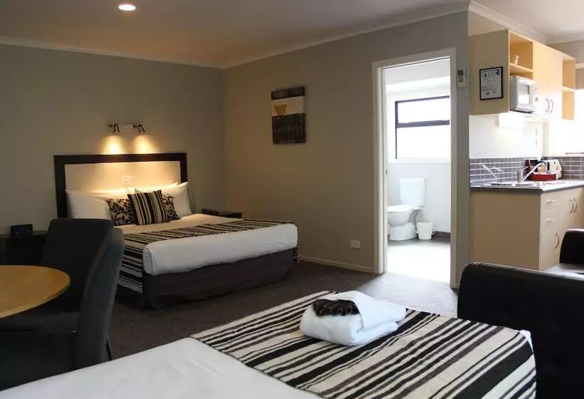 ホテル Quality Inn Acapulco Taupo