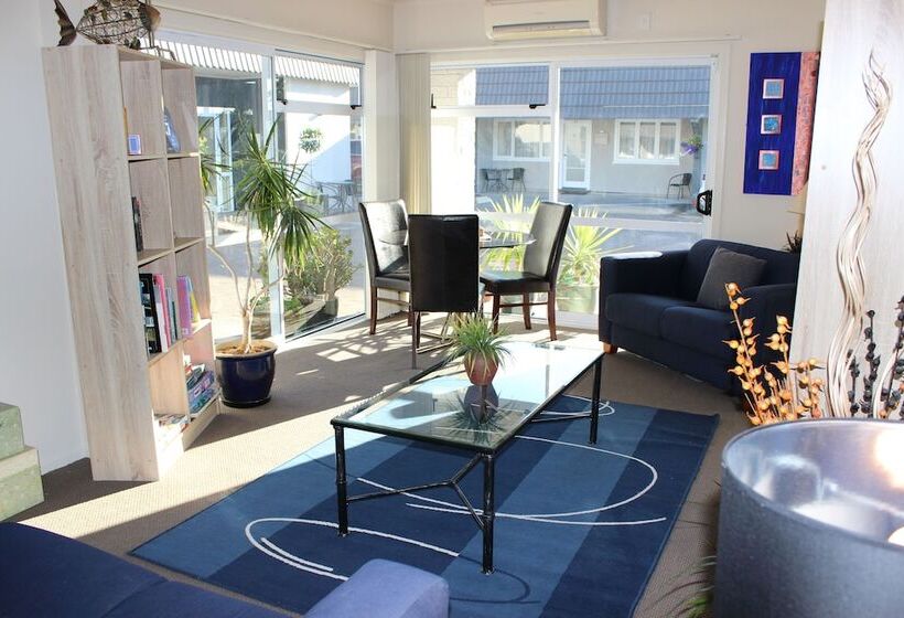 בית מלון כפרי Quality Inn Acapulco Taupo