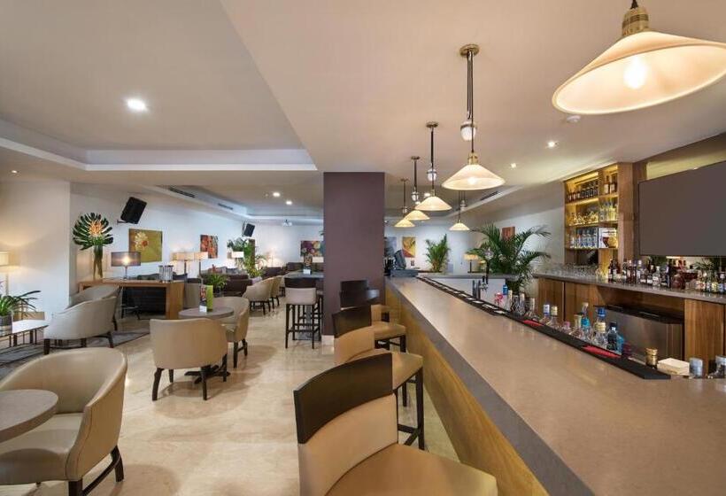 Radisson Hotel Santo Domingo