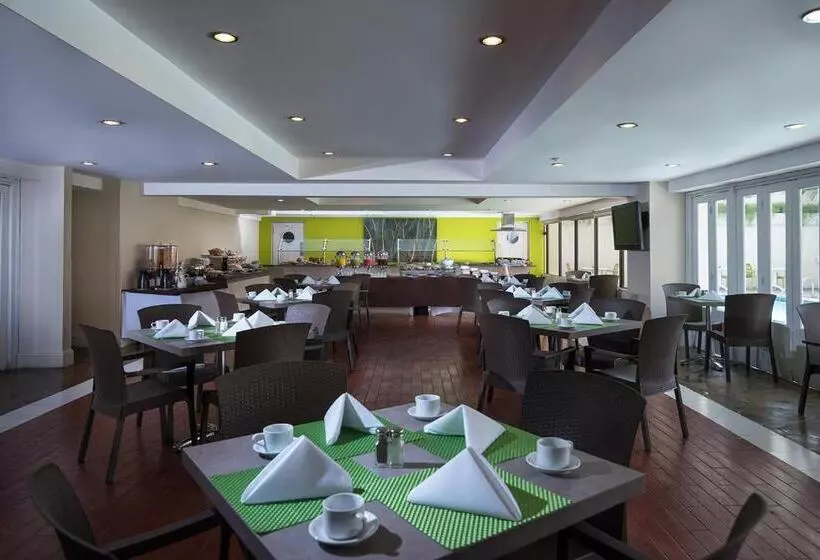 Radisson Hotel Santo Domingo