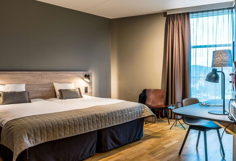 בית מלון כפרי Scandic Molndal