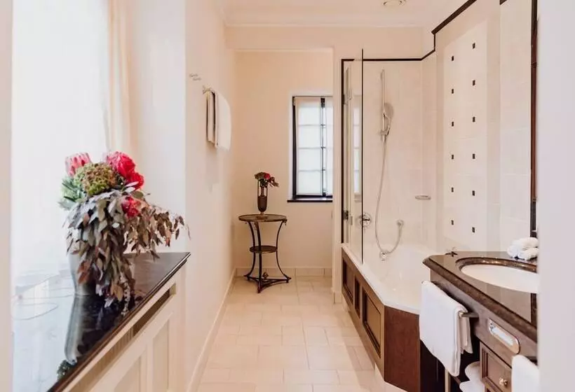 فندق Rosewood Schloss Fuschl