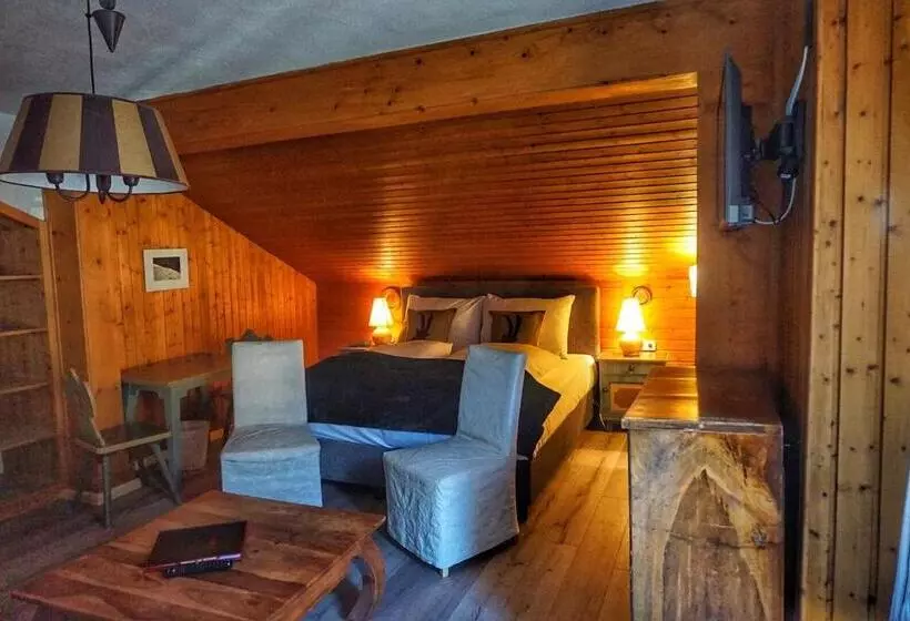 فندق Schlosswirt