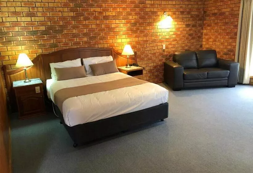 酒店 Victoriana Motor Inn