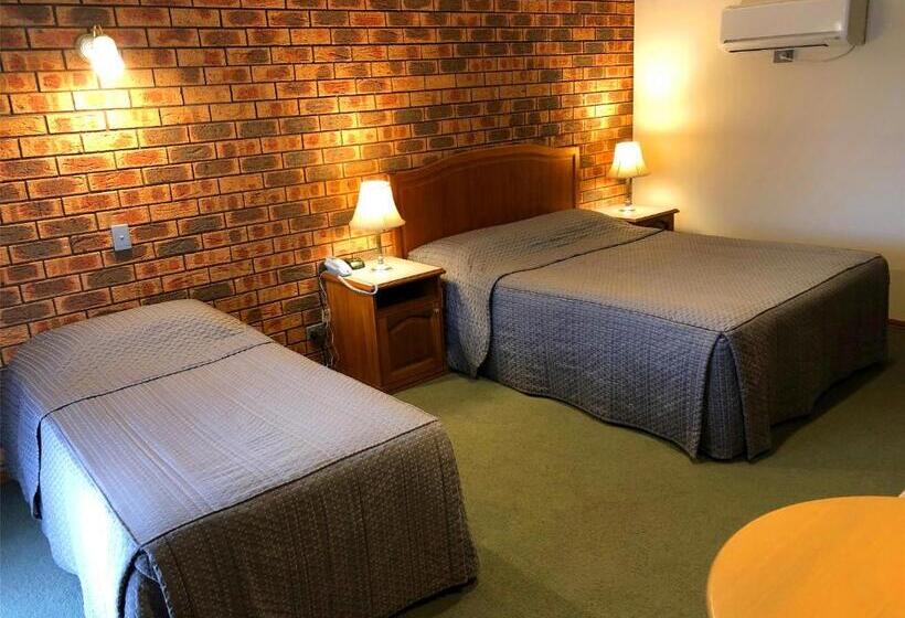 בית מלון כפרי Victoriana Motor Inn