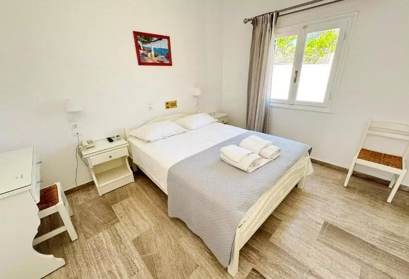 Irene Hotel Beachfront